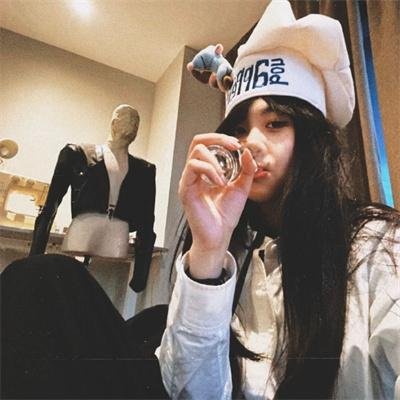 济慈和他的夜莺：盲目约会